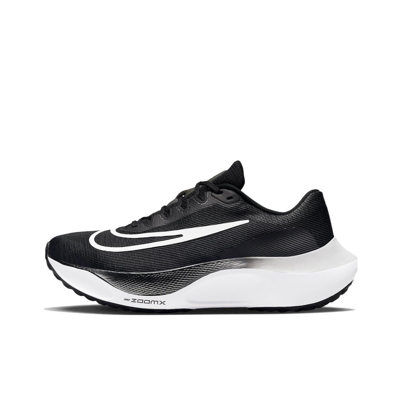 Nike Zoom Fly 5 Scarpe da Cors - Nike Shoes Zoom Fly 5 recensione e prezzo